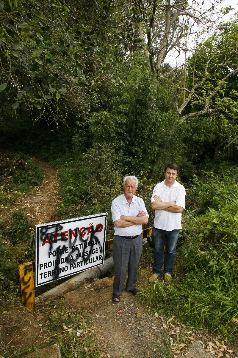 Jurandir Kaminski e Leandro Ditzel, do movimento Preserve Irati | Josué Teixeira/ Gazeta do Povo
