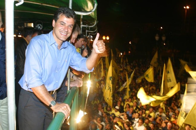 Beto Richa em 2004, quando foi eleito prefeito de Curitiba |