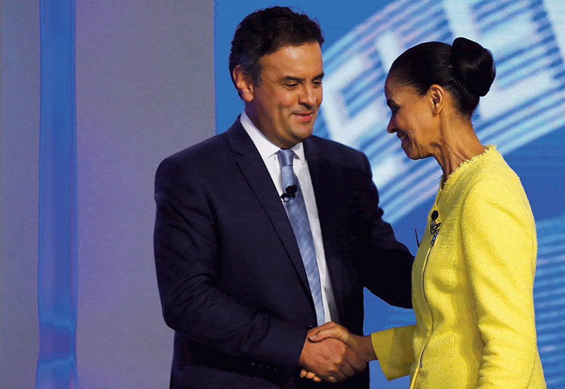 Analistas e políticos apostam que, dessa vez, Marina não deve ficar sem uma posição no segundo turno, o que deve favorecer Aécio | Ricardo Moraes/ Reuters