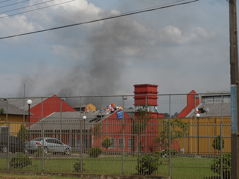Equipes de Curitiba foram enviadas para negociar com os presos rebelados em Guarapuava, Centro-Sul do Paraná | Morgani Guzzo / Gazeta do Povo