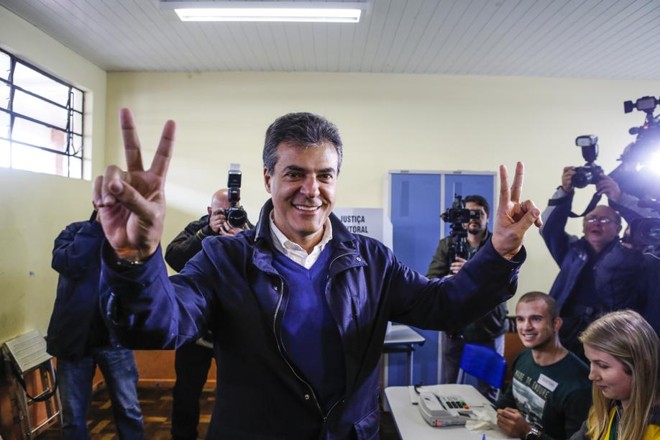 Governador Beto Richa reeleito para o cargo nesse domingo (5) |