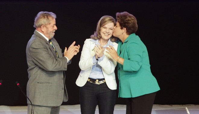 Dilma com Lula e Gleisi: petista busca atrair os paranaenses que votaram em Marina Silva | 