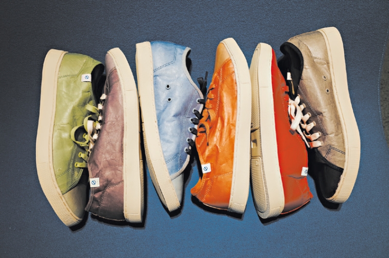 Unbelievable Testing Laboratory de Xangai e Las Vegas, usa Tyvek em sapatos | Wyatt BAI & Kong WU