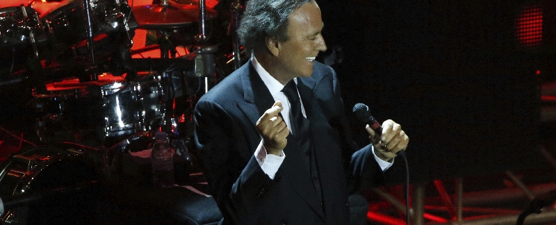 Julio Iglesias curitibano: cantor já deu canja em boate boêmia e teve um grande amor na cidade | Divulgação
