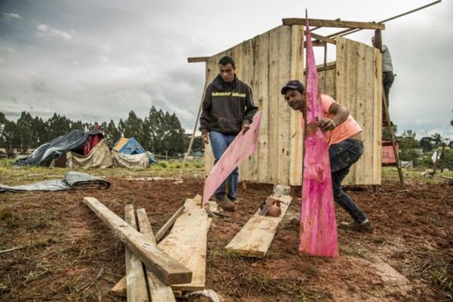 O Jardim Maravilha já soma sete dezenas de casebres improvisados | 