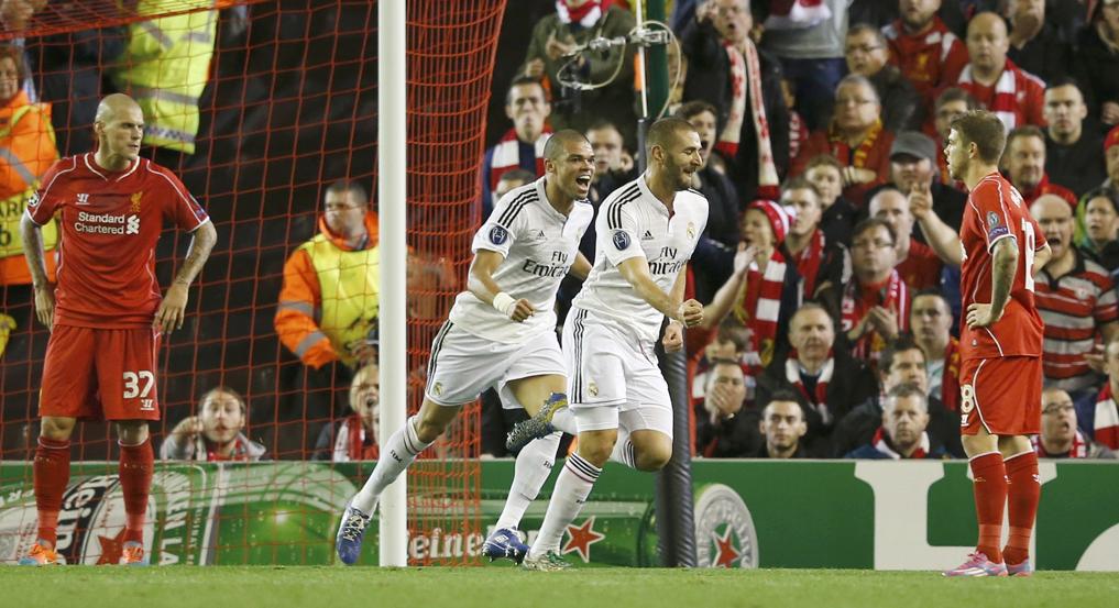 Benzema marcou o segundo e o terceiro gol do Real Madrid | Reuters