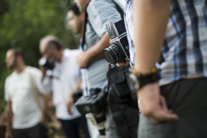 Detalhe do equipamento de um dos fotógrafos |