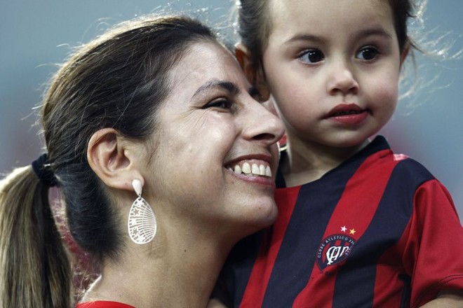 Pais e filhos torceram juntos pelo Atlético na Arena |