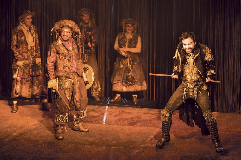 Montagem da obra-prima de Vilela potencializou o universo sertanejo-medieval do original | João Caldas/Divulgação