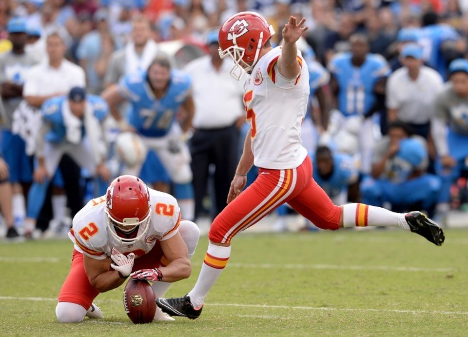 Cairo Santos, chutando a bola, decidiu jogo a favor do Kansas City Chiefs na NFL | Jayne Kamin Oncea / USA Today Sports