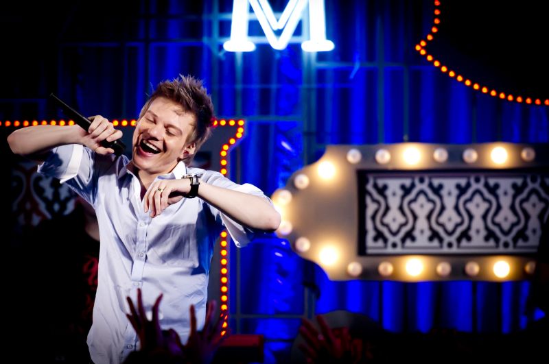 O cantor paranaense Michel Teló lidera o ranking das celebridades mais visadas por cibercriminosos para disseminar malwares | Divulgação.