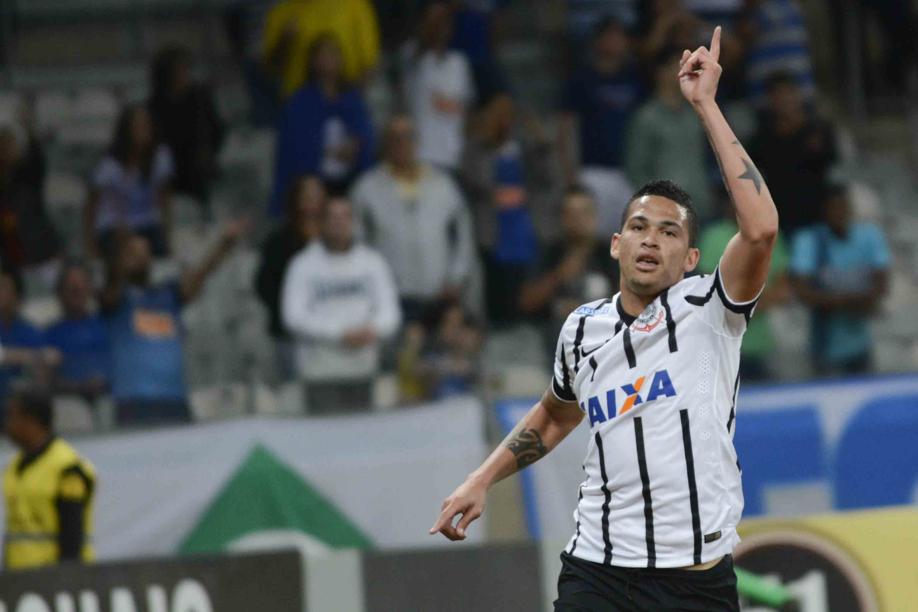 Luciano garantiu o triunfo do Corinthians no Mineirão | Yuri Edmundo / Folhapress