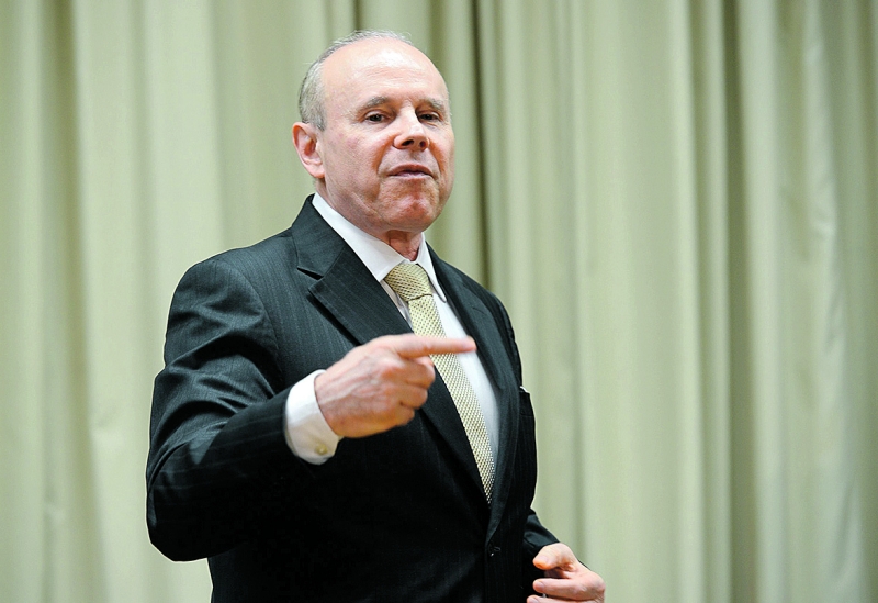 Mantega: aposta em um novo ciclo de crescimento | Fabio Rodrigues Pozzebom/Agência Brasil