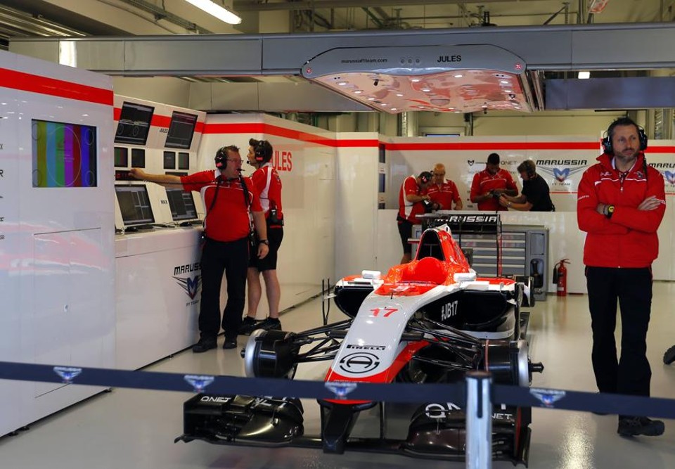 Carro de Jules Bianchi na garagem do circuito de Sochi | Reuters