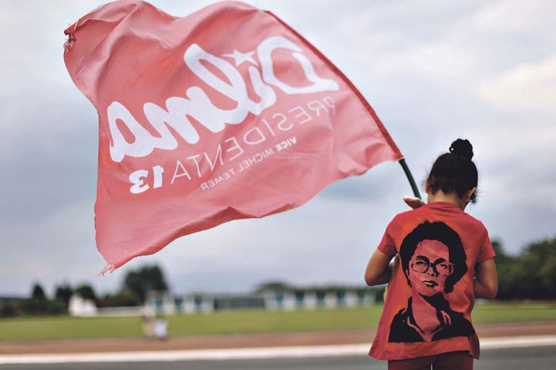 As comemorações da vitória devem dar lugar ao enfrentamento dos temas da campanha | Ueslei Marcelino/ Reuters