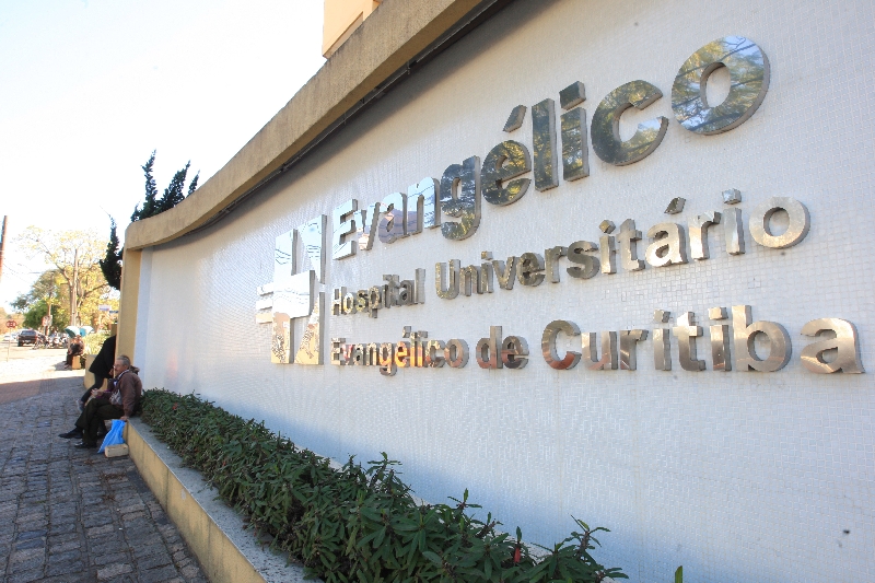 Funcionários dizem que estão com pagamento atrasado | Ivonaldo Alexandre/Gazeta do Povo