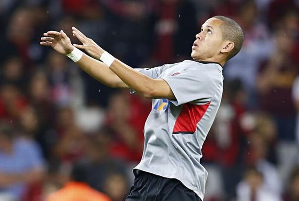 Marcos Guilherme foi mais votado para sair do time titular do Atlético e dar lugar a Dellatorre | Felipe Rosa / Tribuna do Paraná