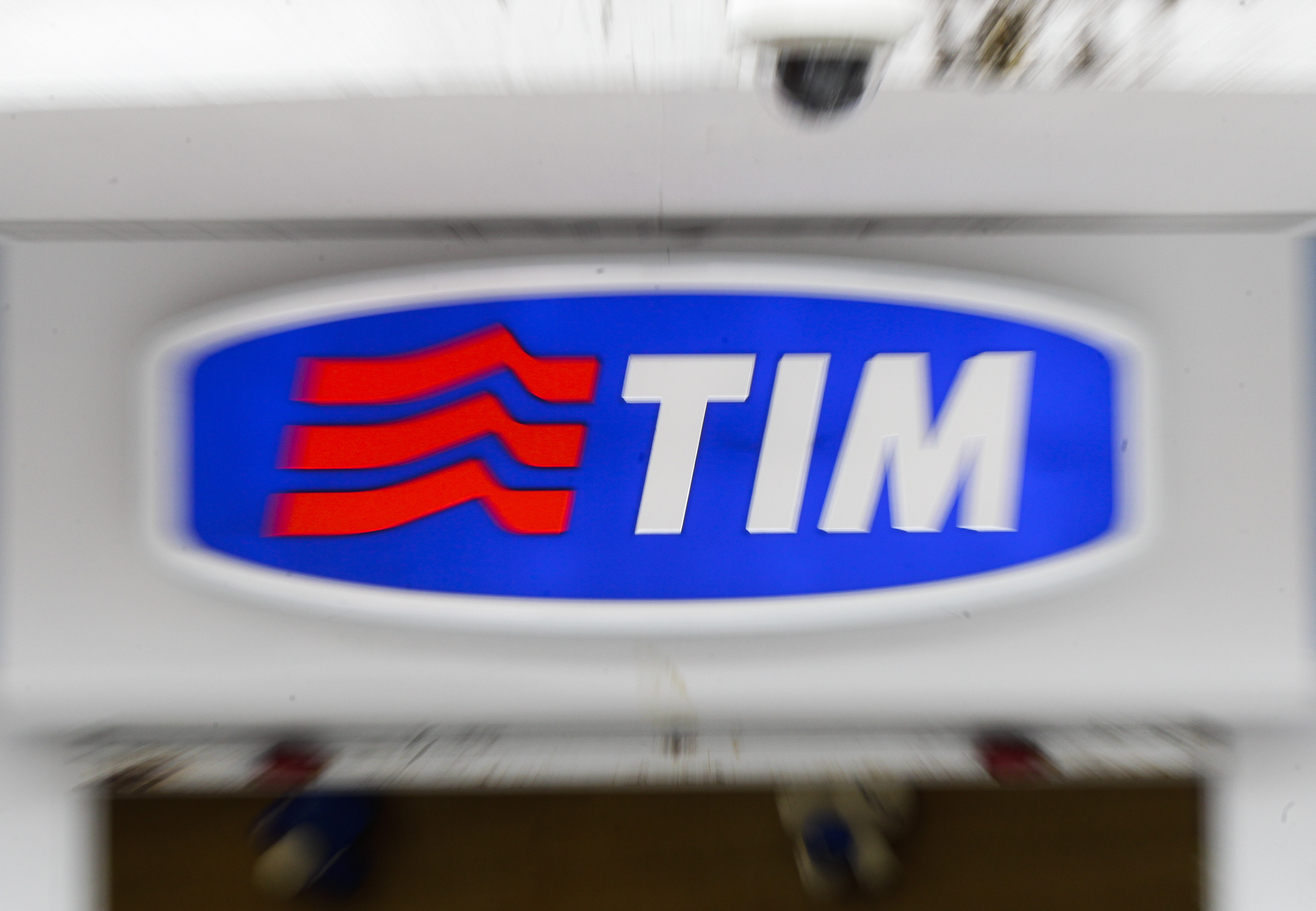 Claro, Vivo e Oi podem comprar a operadora de telefones Tim | Daniel Castellano / Agência de Notícias Gazeta do Povo