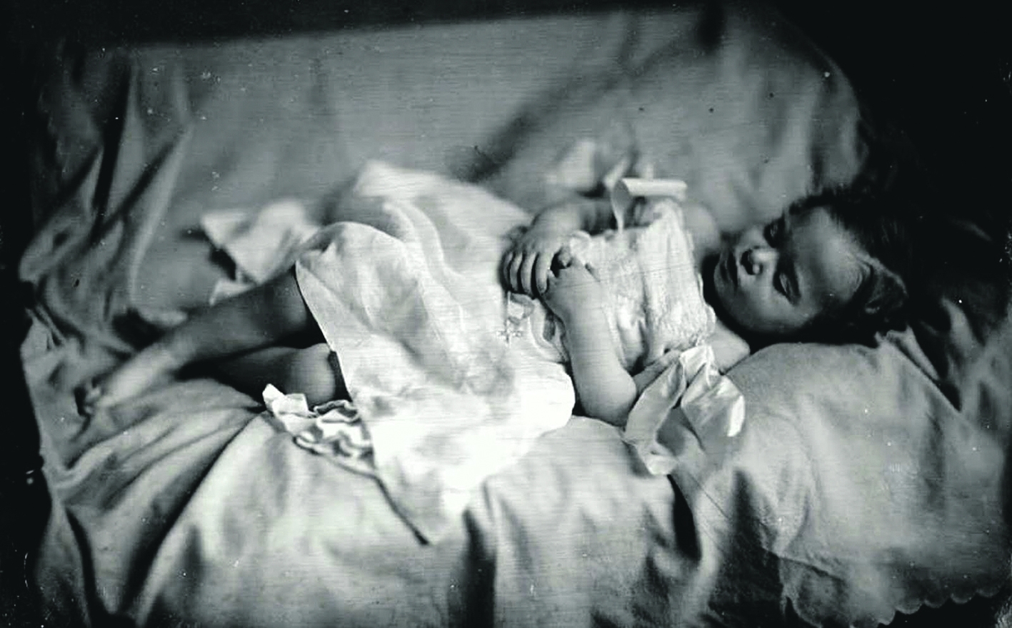 Fotografias post mortem surgiram praticamente juntas com processo fotográfico, no século 19 | Vanessa Loiola/Divulgação