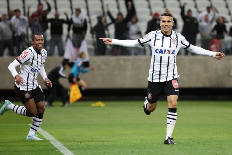 Guerrero comemora gol do Corinthians na vitória sobre o Sport | Rodrigo Gazzanel / Folhapress