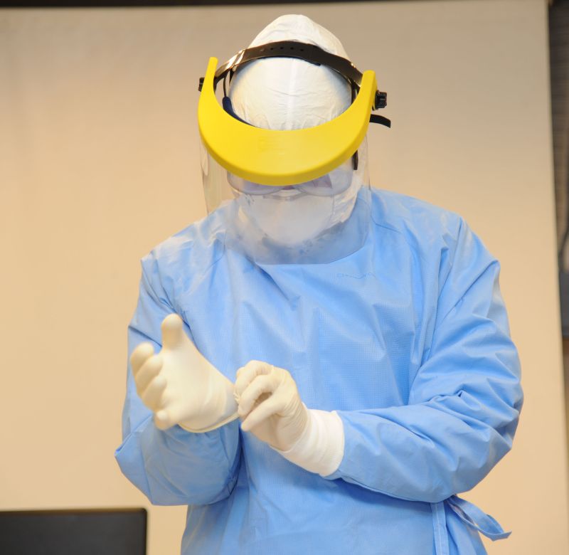 Profissionais foram treinados para atuar em casos de suspeita de ebola | Venilton Küchler / Sesa