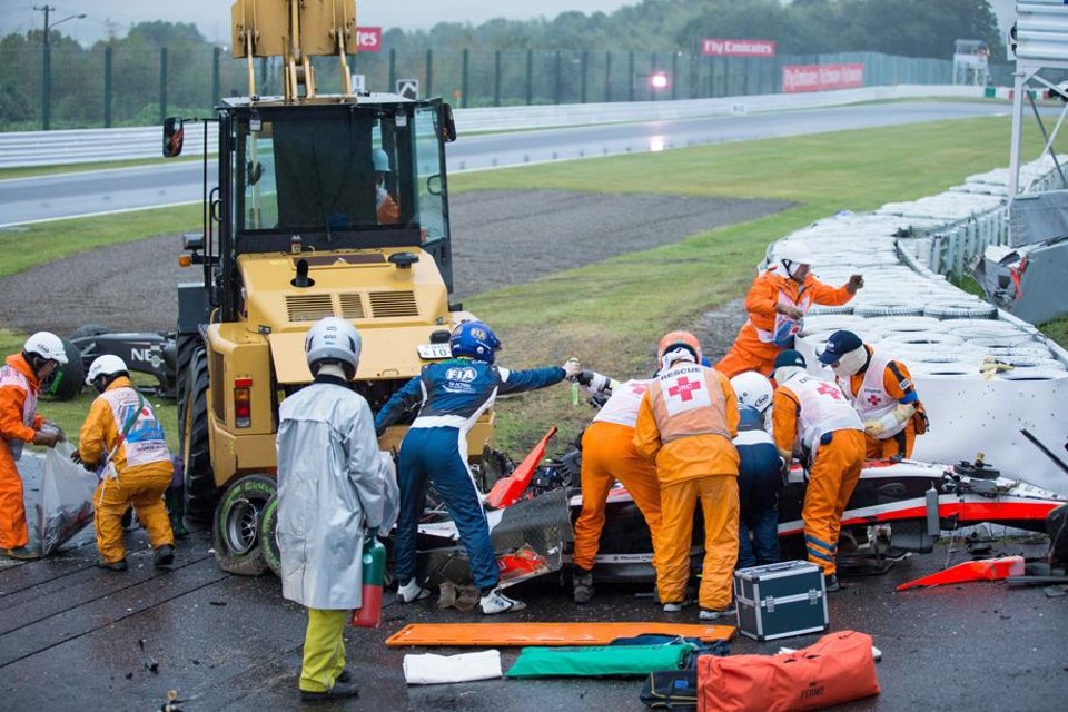Carro de Jules Bianchi bateu em um guindaste | EFE