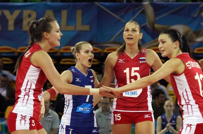 Seleção da Rússia comemora ponto no Mundial de vôlei | 