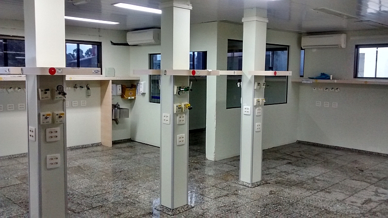 Ainda há 50 pacientes em uma ala que não foi atingida do Hospital Nossa Senhora do Rocio | Henry Milléo / Agência de Notícias Gazeta do Povo