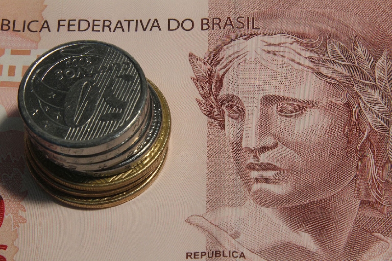 Elevação dos juros passou impressão de que governo pode mudar de atitude sobre a política fiscal, vista como condescendente | Marcos Santos / USP Imagens
