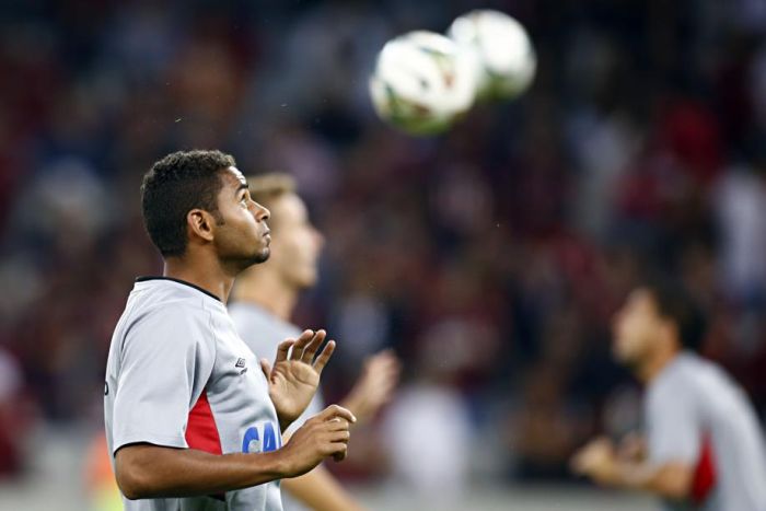 Deivid, volante do Atlético | Felipe Rosa / Tribuna do Paraná