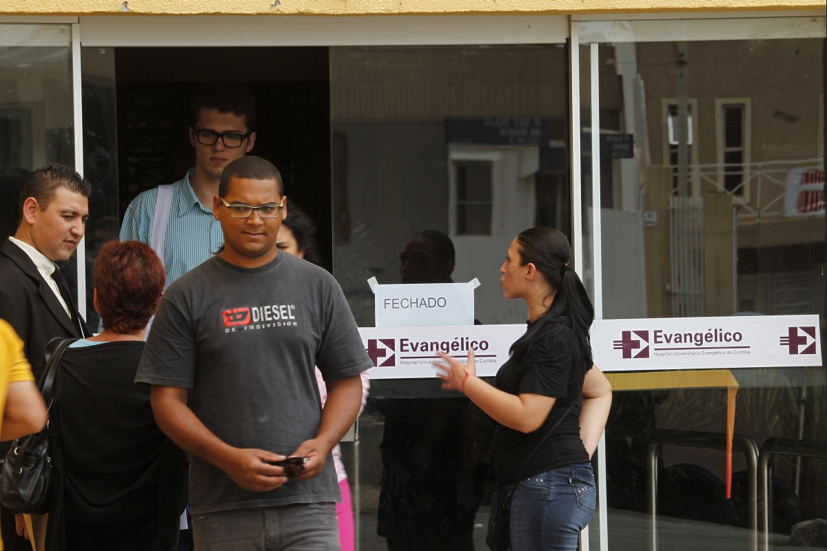 O fechamento da emergência do Evangélico ocorreu na terça-feira (25) | Antonio More/Agência de Notícias Gazeta do Povo