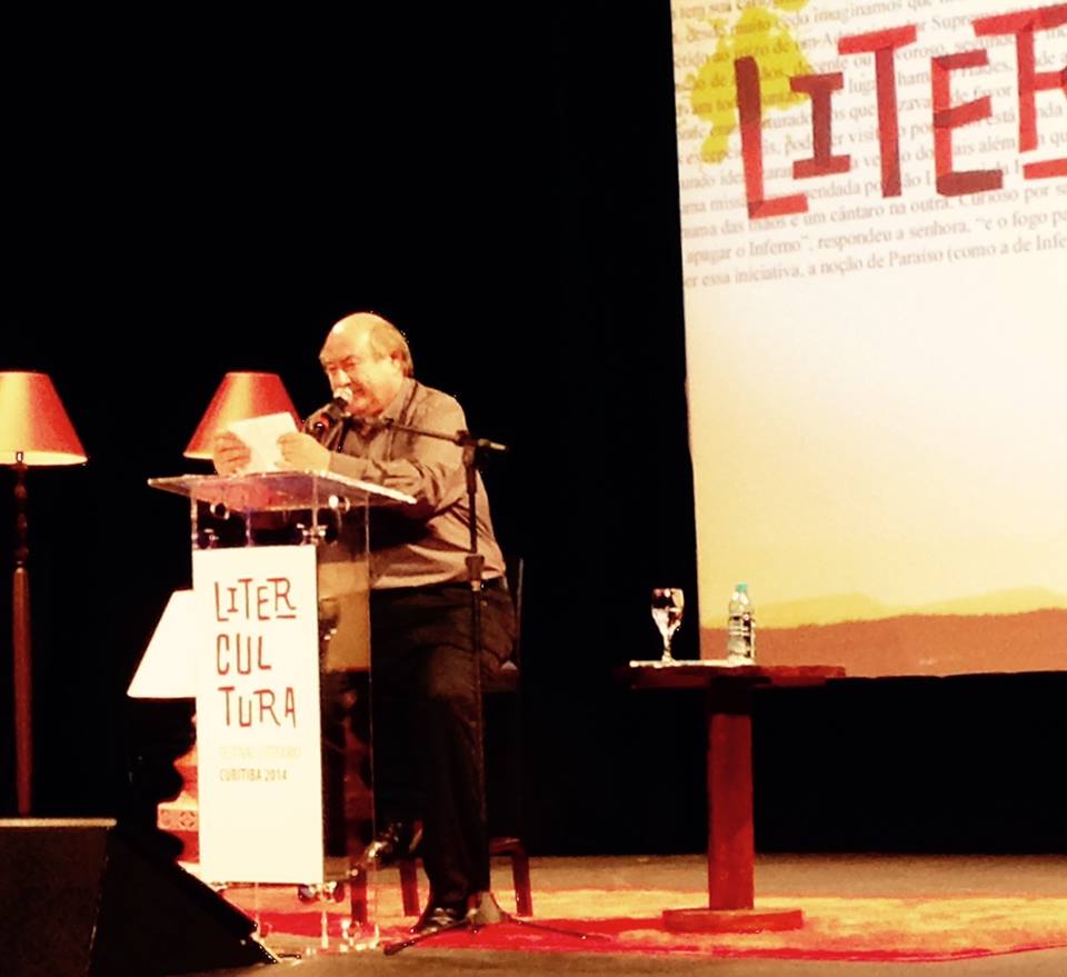 Autor chileno Antônio Skármeta fechou o último capítulo do Litercultura 2014 com uma bela retrospectiva de suas influências literárias | Litercultura / Divulgação