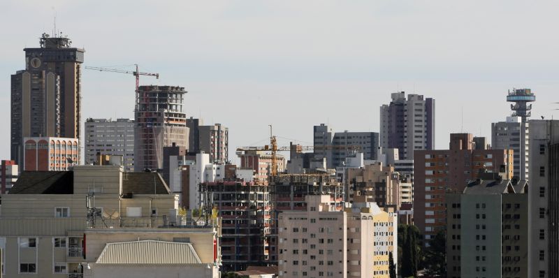 A planta não é atualizada desde 2003 e o IPTU não sofre um aumento maior que a inflação há oito anos | Daniel Castellano/Gazeta do Povo