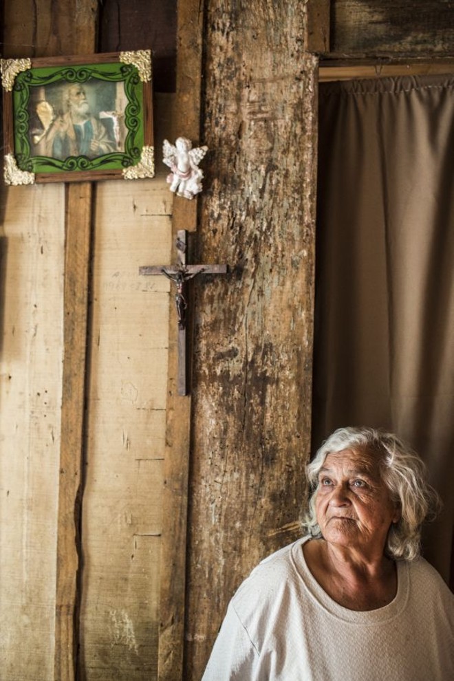 Católica, aplica as rezas em nome de Deus | 