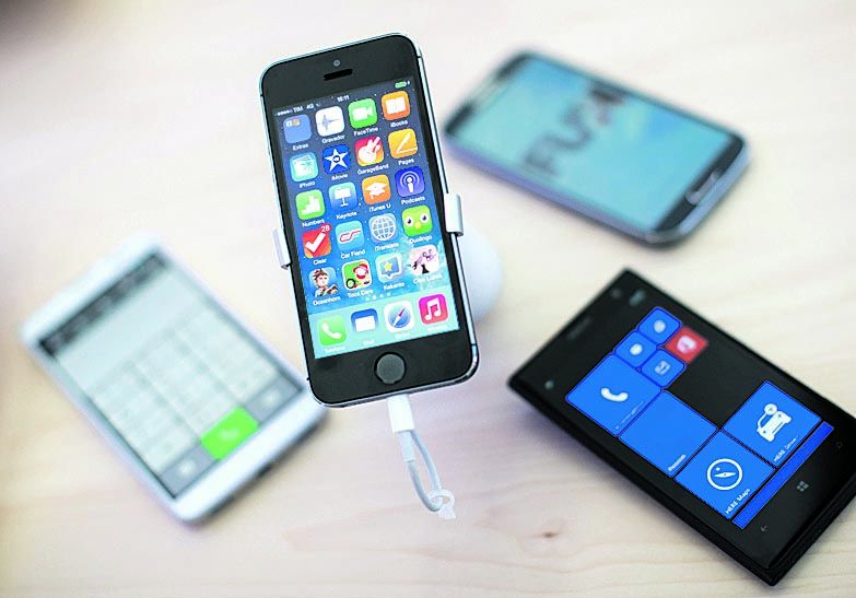 Estudo aponta que telefonia no Brasil está entre as mais caras | Brunno Covello/Gazeta do Povo