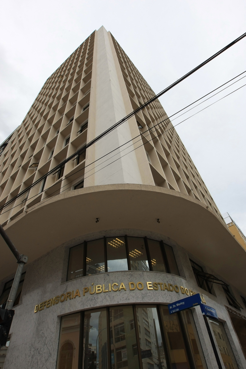 Sede da Defensoria Pública, em Curitiba: autonomia prejudicada | Ivonaldo Alexandre/Gazeta do Povo