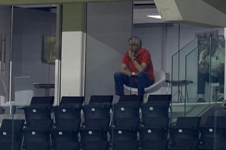 Presidente do Atlético, Mario Celso Petraglia, procurou o prefeito Gustavo Fruet para tentar aumentar a cota de potencial construtivo para fechar a conta da Arena | Antonio More / Gazeta do Povo