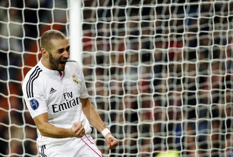 Francês Benzema marcou o gol da vitória do Real Madrid sobre o Liverpool | Susana Vera / Reuters