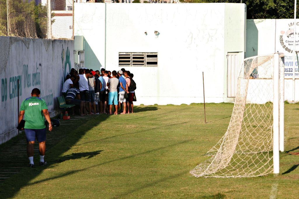 Jogadores do Icasa enfrentam, desde o início do semestre, problemas para receber salário. | Cícero Valério/ Agência Miséria