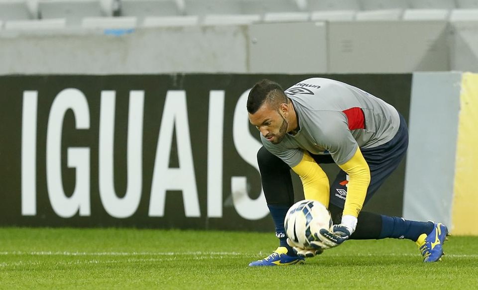 Empresário de Weverton não descarta a possibilidade do goleiro deixar o Atlético | Hugo Harada / Gazeta do Povo