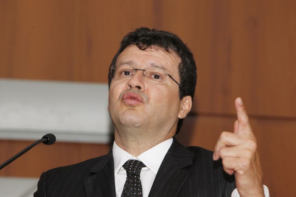 Diretor de Política Econômica do Banco Central, Carlos Hamilton Araújo: instituição vai se manter "especialmente vigilante" | Antônio More/Gazeta do Povo
