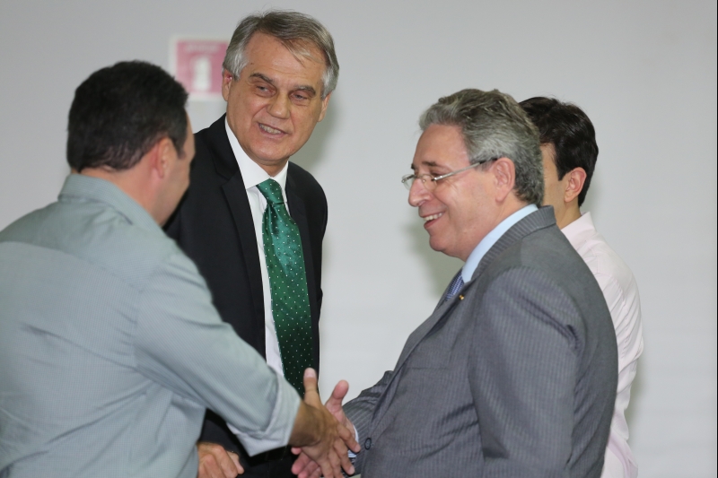 Chapa de Vilson Ribeiro quer usar 70% do orçamento no futebol | Ivonaldo Alexandre/Gazeta do Povo