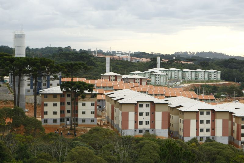 Residenciais Aroeira e Imbuia, no bairro Santa Cândida: emprendimentos já entregues fazem parte de um condomínio com mais de mil unidadesfinaciadas pelo Minha Casa, Minha Vida | André Rodrigues/Gazeta do Povo