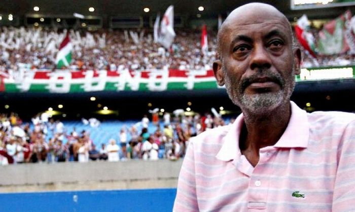 Washington recebe homenagem da torcida do Fluminense em 2009: polícia ainda não concluiu a causa da morte do ex-atacante | Carlos Moraes / Agência O Dia