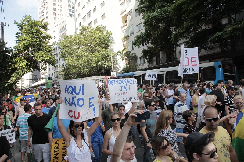 Curiosamente, um dos argumentos usados foi que o PT construiu uma ditadura no Brasil | Oswaldo Corneti/Fotos Públicas