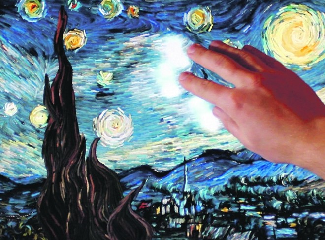 Público poderá interagir com as pinceladas do quadro A Noite Estrelada |