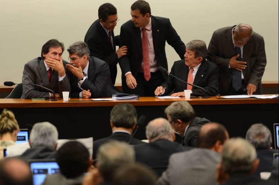 Intenção da base era levar projeto a votação hoje no Congresso | Fabio Rodrigues Pozzebom/ABr