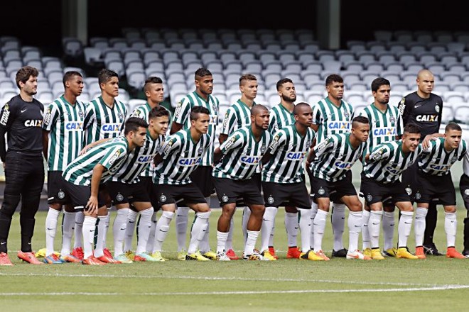 Formação do Coritiba na decisão do Paranaense sub-20, contra o Londrina |