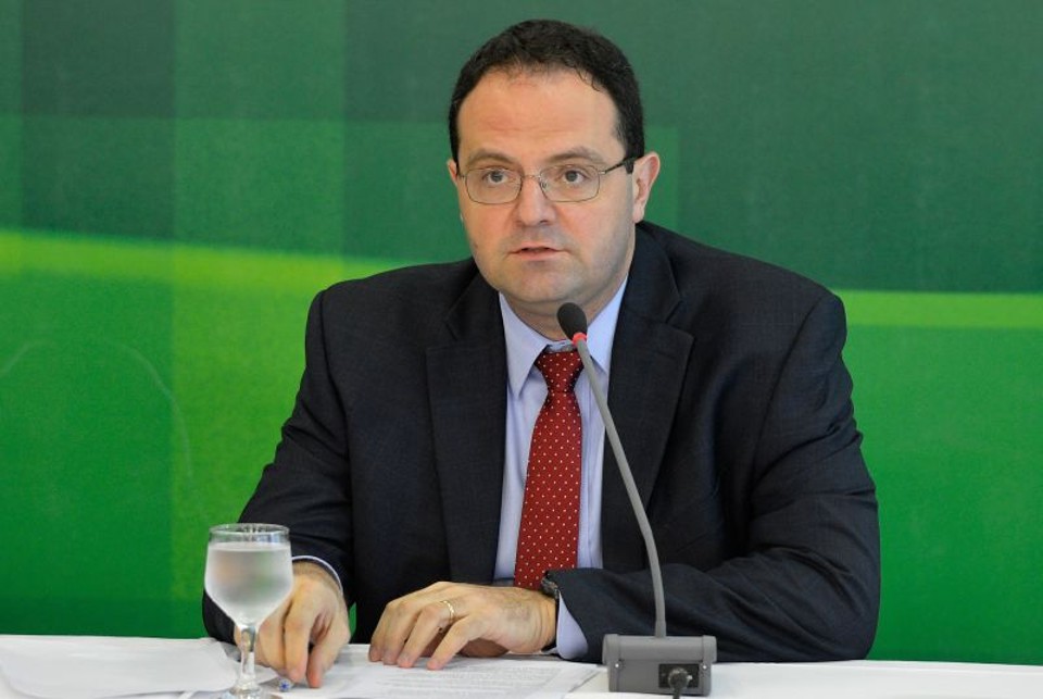 Barbosa disse que terá como "desafio mais imediato" a adequação do projeto orçamentário de 2015 a "um novo cenário macroeconômico" | Wilson Dias/ABr