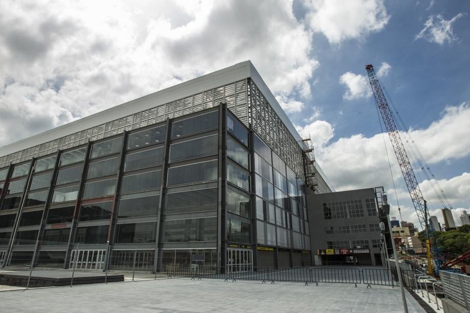 A reforma da Arena da Baixada para a Copa apresenta sua primeira grande conta ao Atlético em dezembro deste ano | Brunno Covello/ Gazeta do Povo